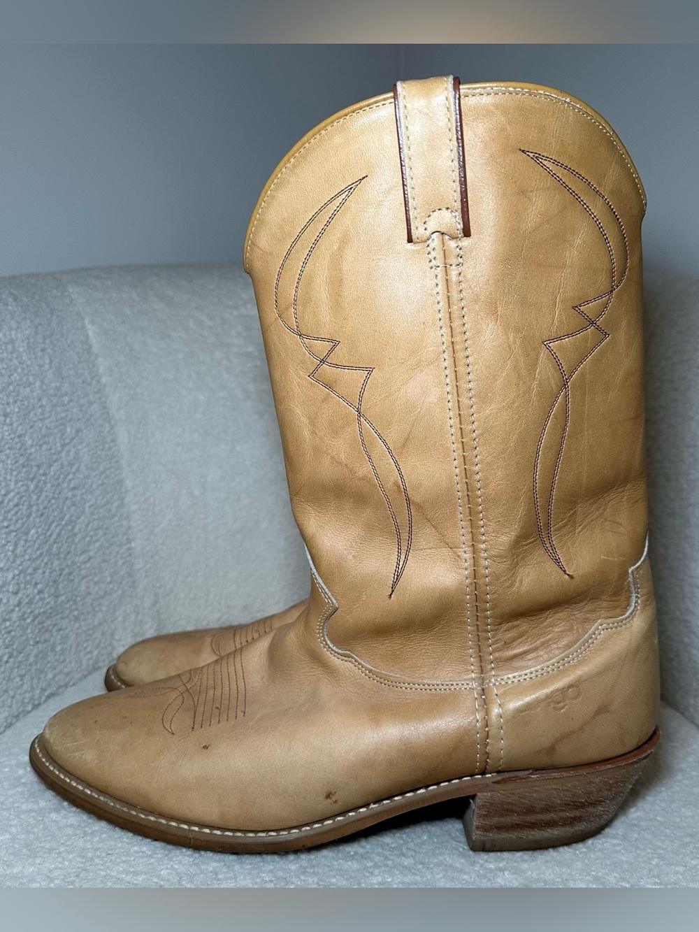 Vintage Dingo Cowboy Boots Men’s Tan Beige Leather Western Bohemian Festival USA - Picture 3 of 13